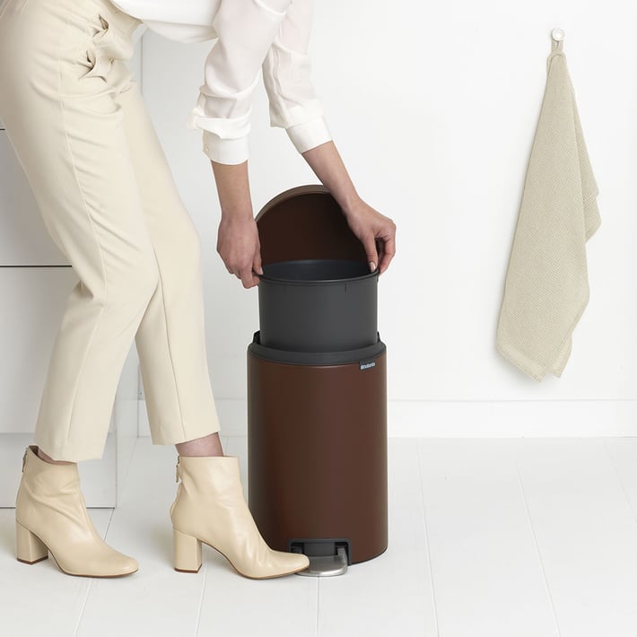 Кош за смет с педал Brabantia NewIcon 12L, Mineral Cosy Brown