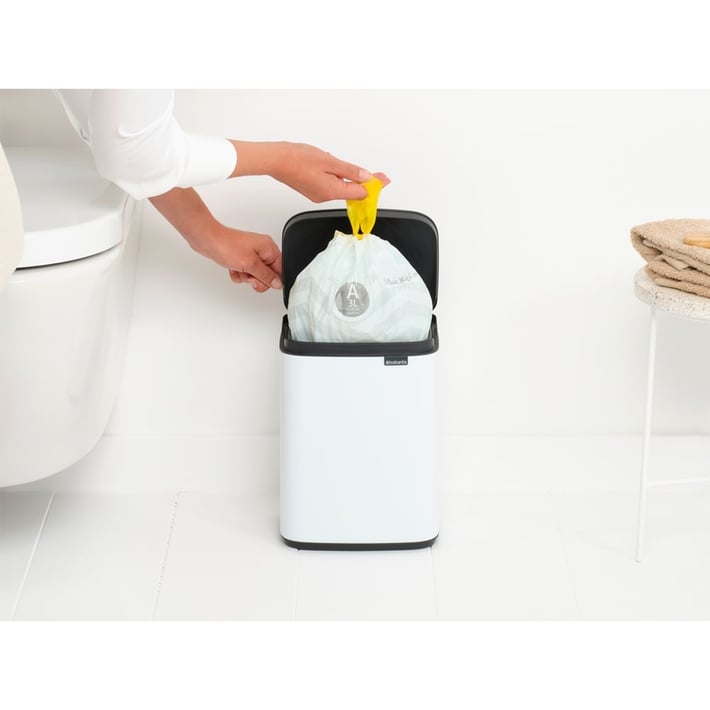 Кош за смет Brabantia Bo Small 4L, White