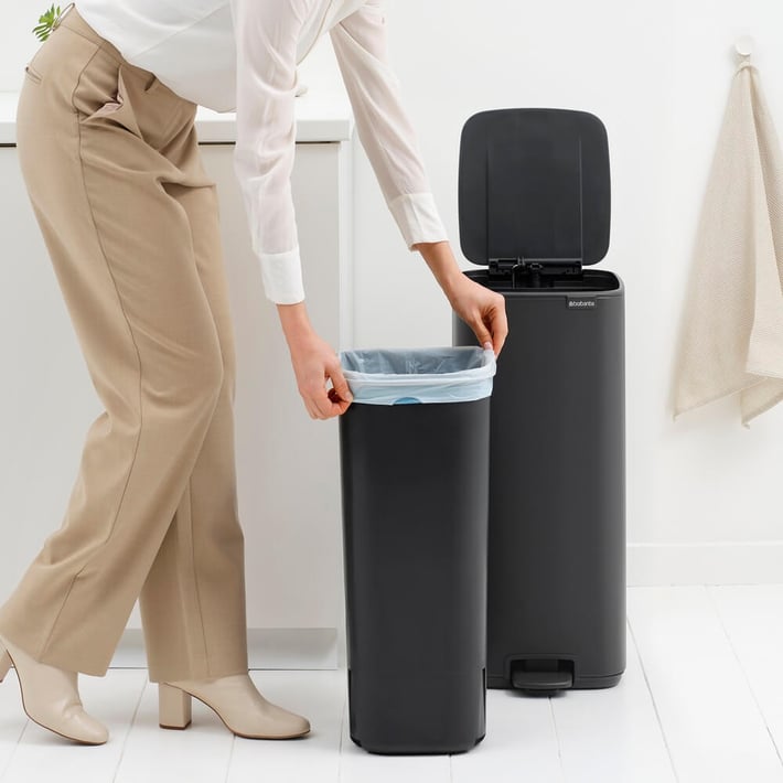 Coș de gunoi Brabantia Bo Pedal 30L, Mineral Infinite Grey