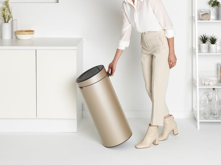 Кош за смет Brabantia Touch Bin New 30L, Metallic Gold