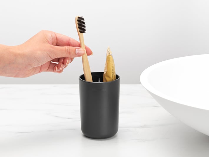 Стойка за четки за зъби Brabantia ReNew Dark Grey
