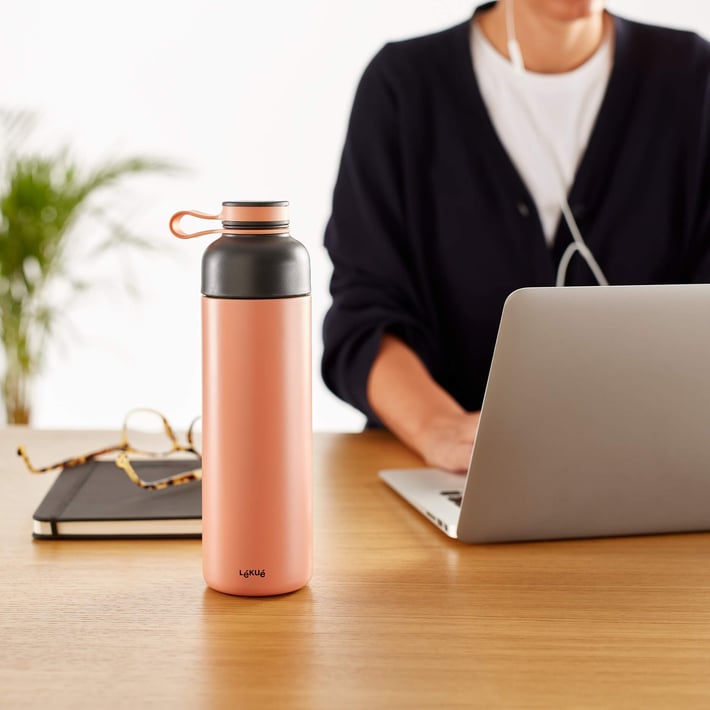 Термо бутилка с вграден филтър Lekue On The Go Coral 500ml