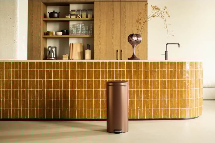 Кош за смет с педал Brabantia NewIcon 30L, Warm Bronze