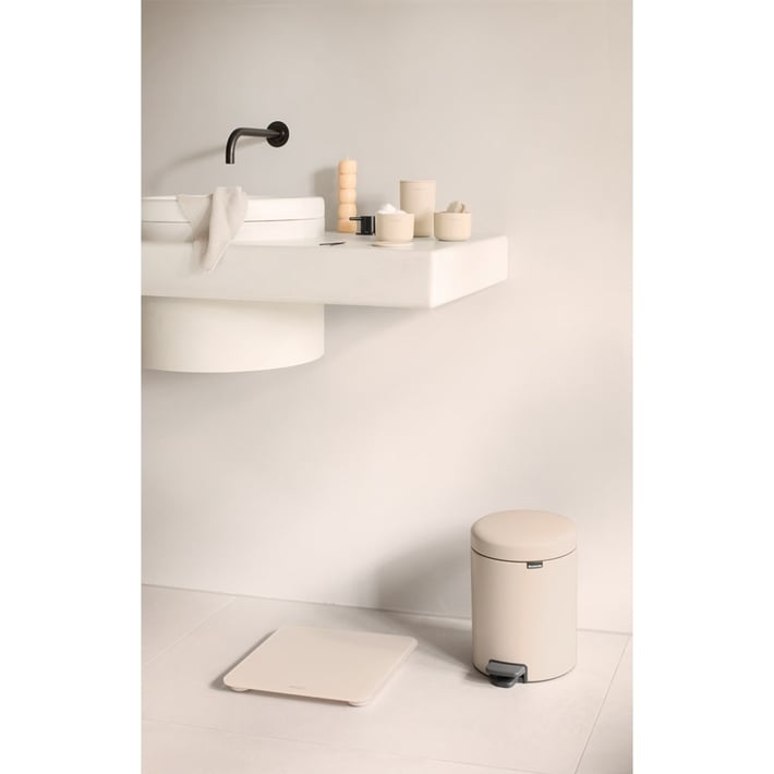 Дигитална везна за баня Brabantia ReNew Soft Beige