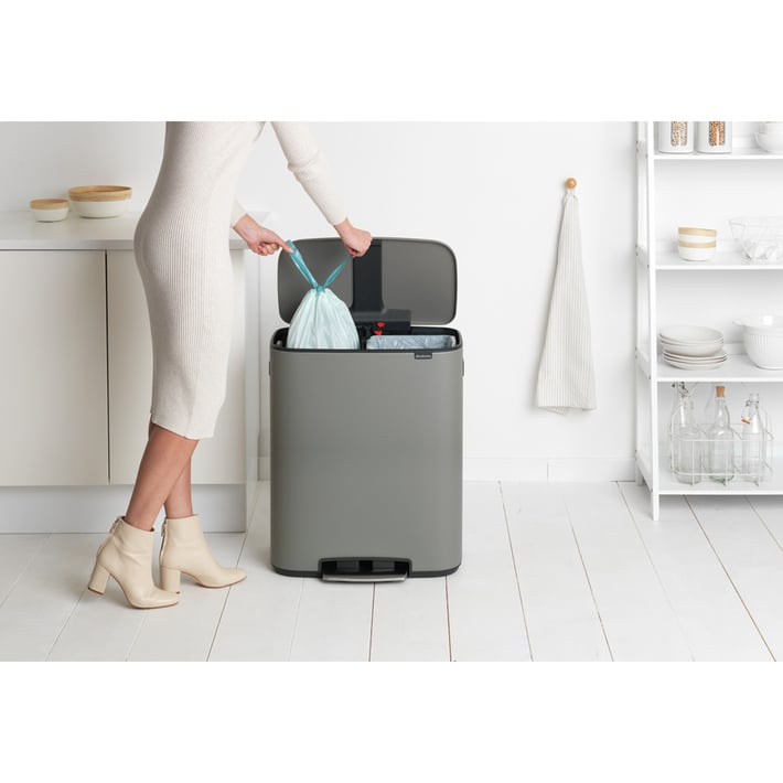 Кош за смет Brabantia Bo Pedal 2x30L, Mineral Concrete Grey