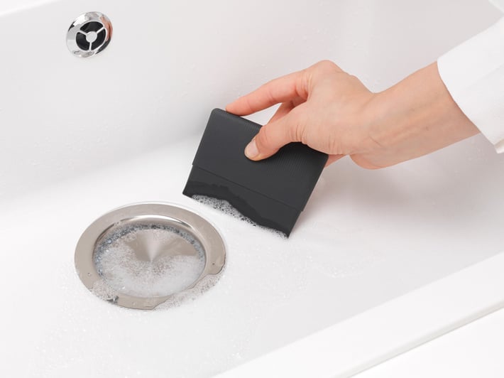 Уред за почистване и подсушаване на чинии Brabantia, Dark Grey
