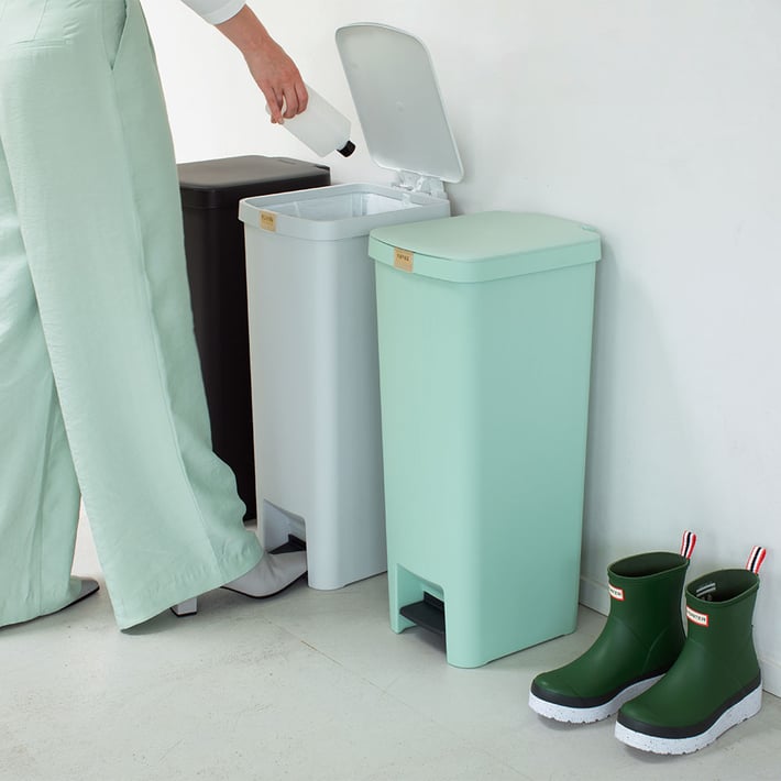 Pedal Waste Bin Brabantia StepUp 40L, Jade Green