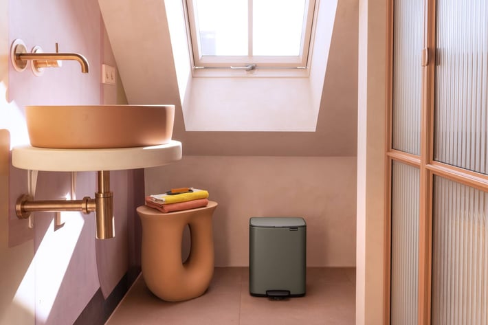 Coș de gunoi Brabantia Bo Pedal 12L, platină