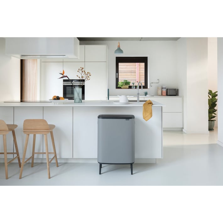 Кош за смет Brabantia Bo Touch Hi 60L, Mineral Concrete Grey