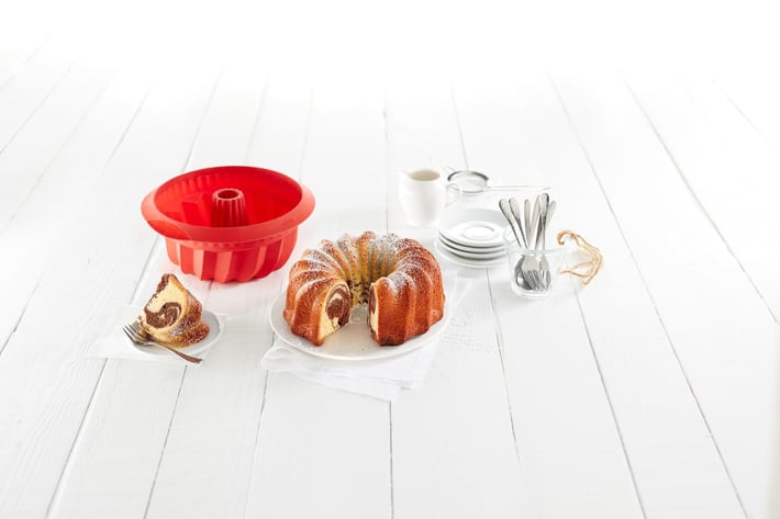 Форма за печене Lekue Ø22cm, силиконова, за кекс, дълбока