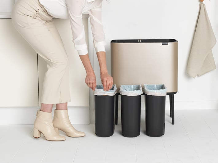 Кош за смет Brabantia Bo Touch 3x11L, Metallic Gold