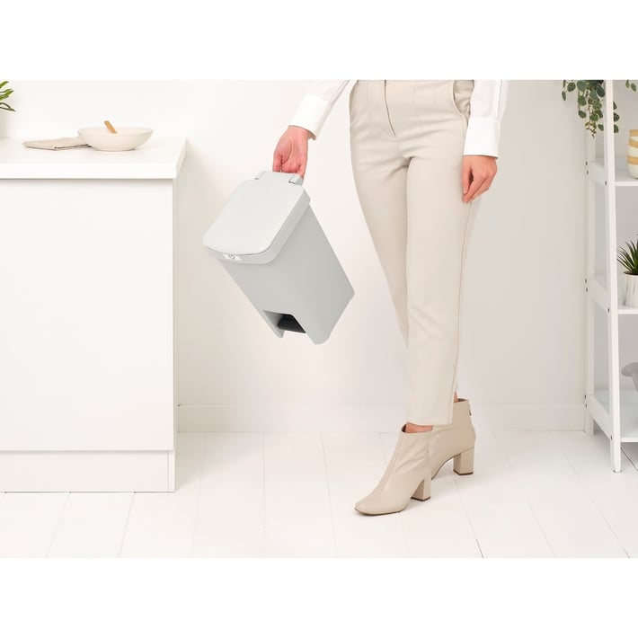 Кош за смет с педал Brabantia StepUp 10L, Light Grey