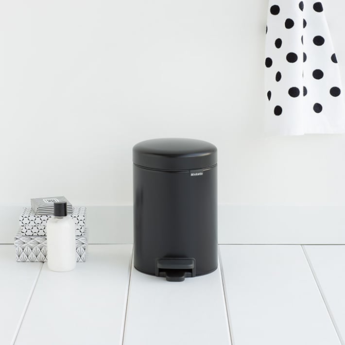 Кош за смет с педал Brabantia NewIcon 3L, Matt Black