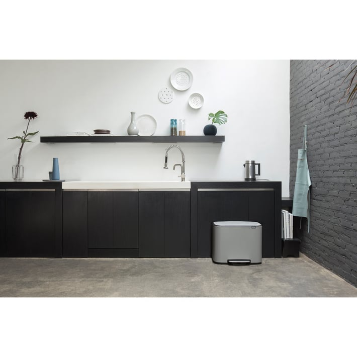 Кош за смет Brabantia Bo Pedal 36L, Mineral Concrete Grey