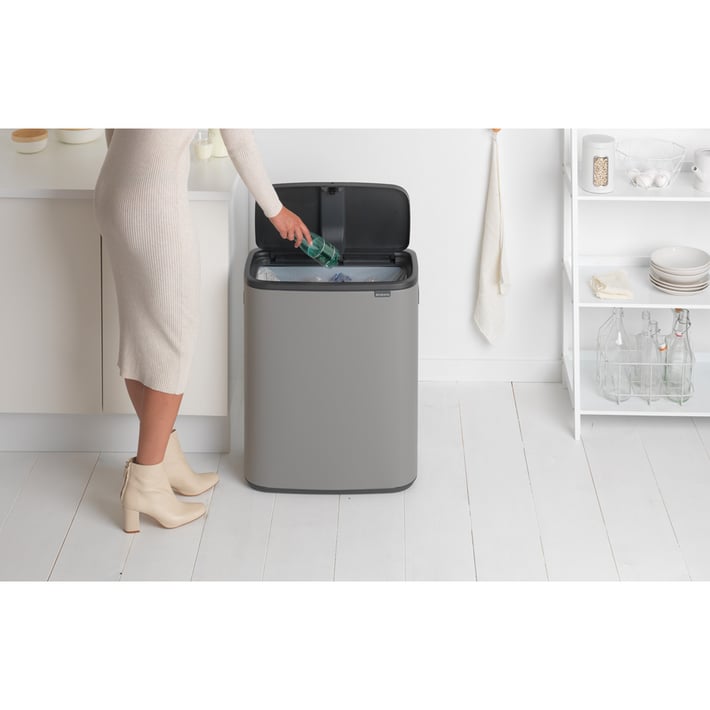 Кош за смет Brabantia Bo Touch 60L, Mineral Concrete Grey