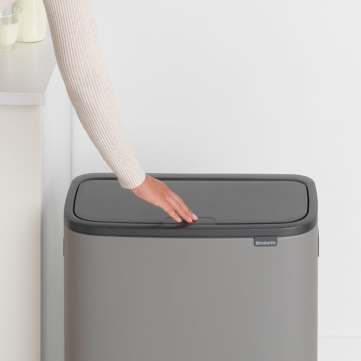 Кош за смет Brabantia Bo Touch 60L, Mineral Concrete Grey