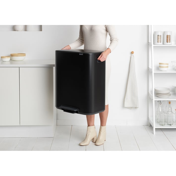 Кош за смет Brabantia Bo Pedal 60L, Matt Black