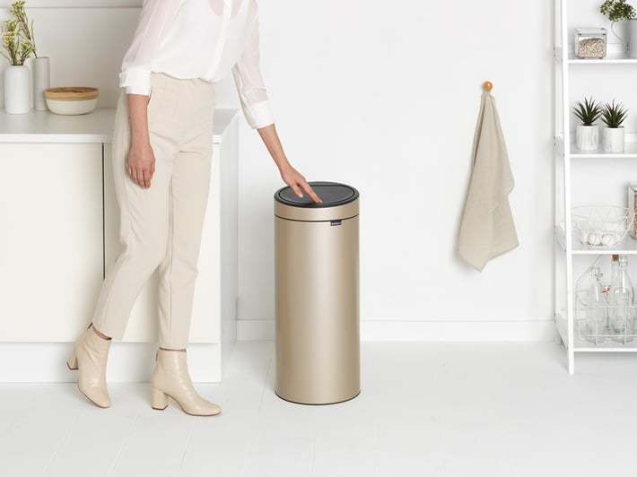 Кош за смет Brabantia Touch Bin New 30L, Metallic Gold