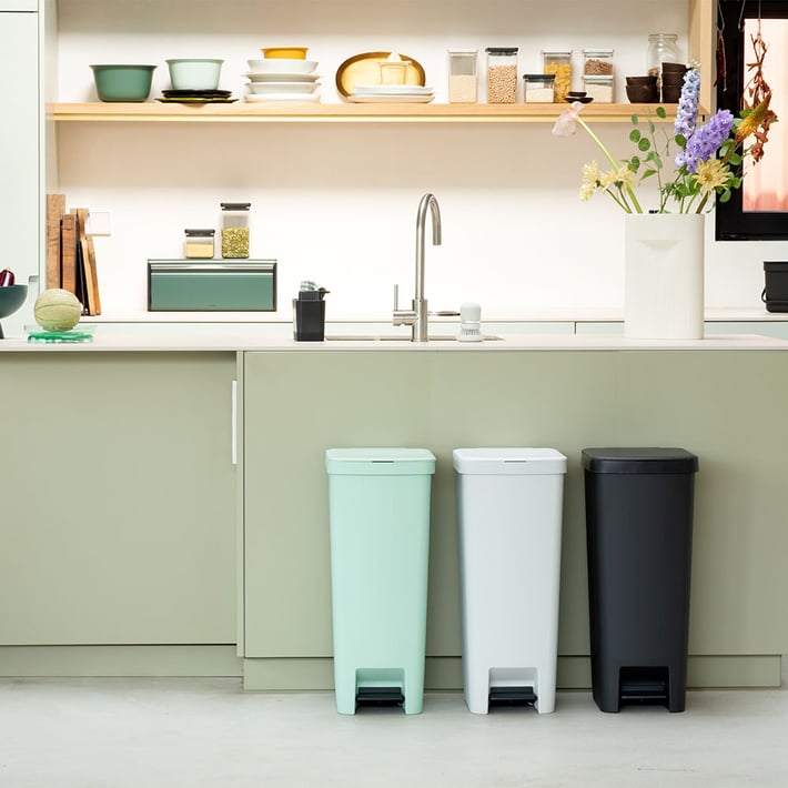 Кош за смет с педал Brabantia StepUp 40L, Light Grey