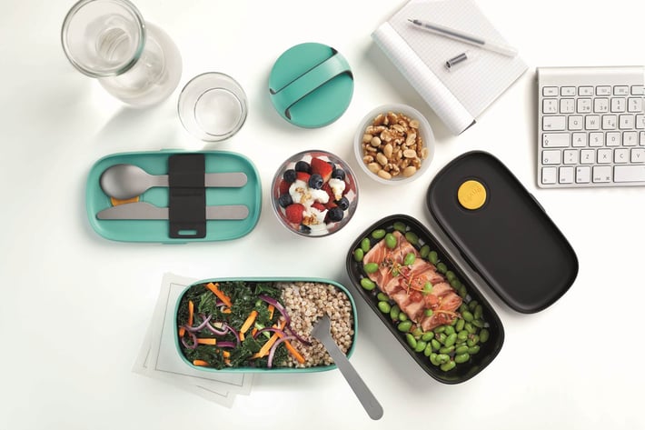 Комплект кутии за храна Lekue On The Go Black, 2x500ml, с включени прибори