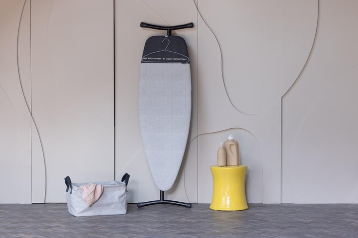 Ironing Board Brabantia D 135x45cm, Heat Resistant Iron Parking Zone, Denim Grey