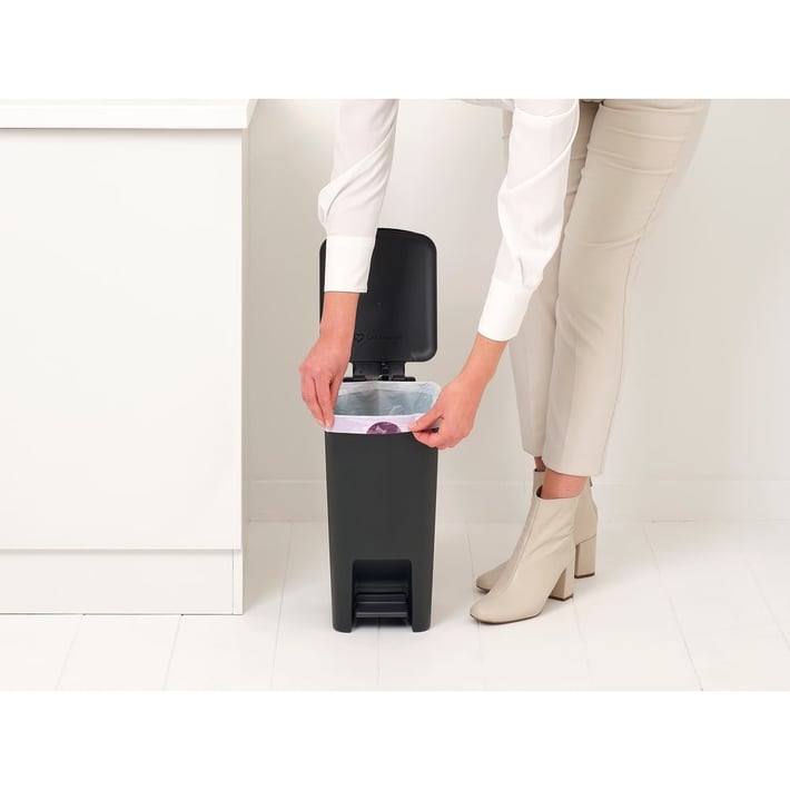Кош за смет с педал Brabantia StepUp 10L, Dark Grey