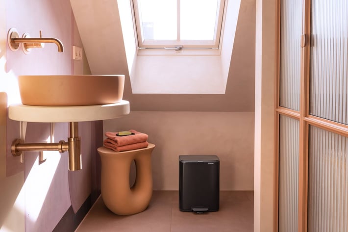 Coș de gunoi Brabantia Bo Pedal 12L, Matt Black