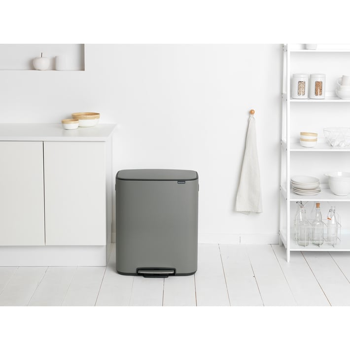 Кош за смет Brabantia Bo Pedal 60L, Mineral Concrete Grey