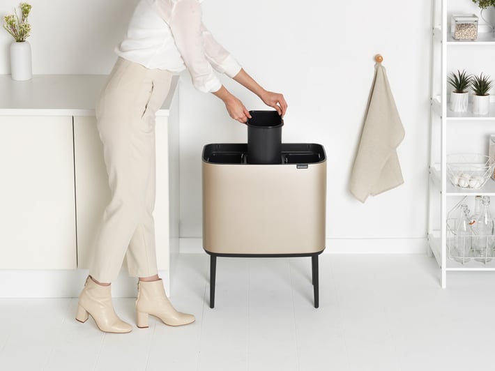 Кош за смет Brabantia Bo Touch 3x11L, Metallic Gold