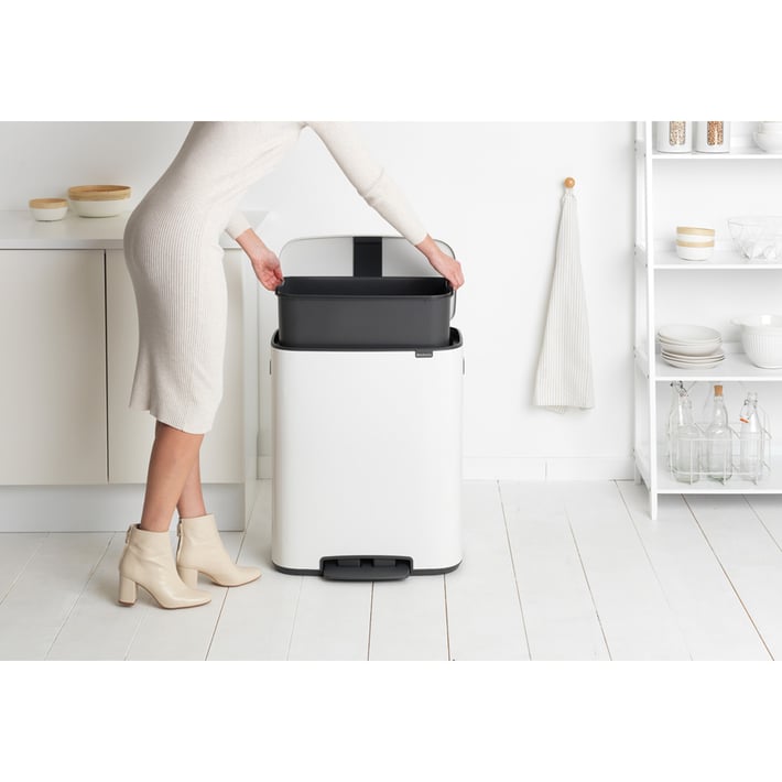 Кош за смет Brabantia Bo Pedal 60L, White