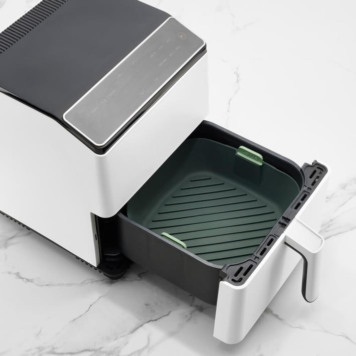 Кошничка за фритюрник с горещ въздух Lekue 22x22cm, оребрена