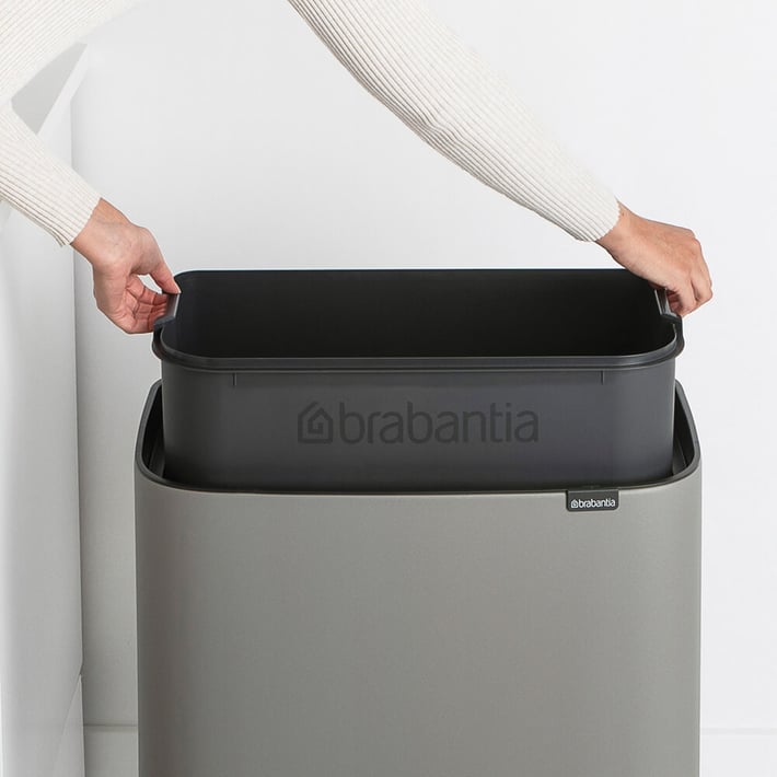 Кош за смет Brabantia Bo Touch 36L, Mineral Concrete Grey