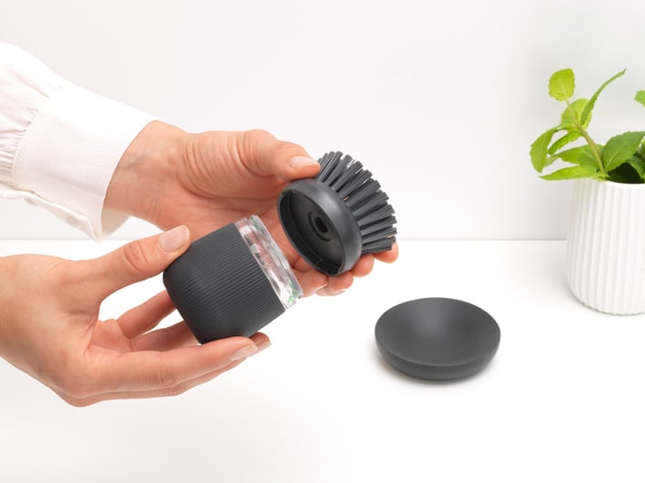 Четка с дозатор за течен сапун Brabantia Dark Grey