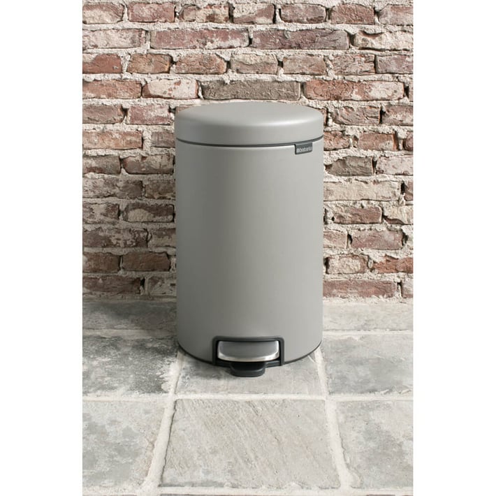 Кош за смет с педал Brabantia NewIcon 12L, Mineral Concrete Grey