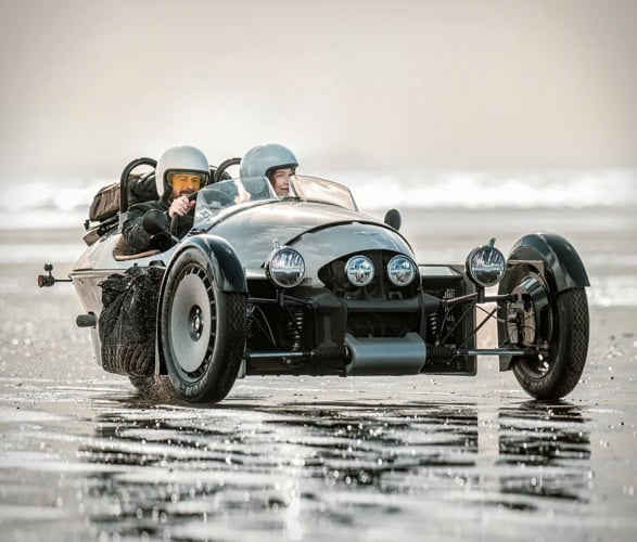 Morgan Super 3 | Vehículo Retrofuturista