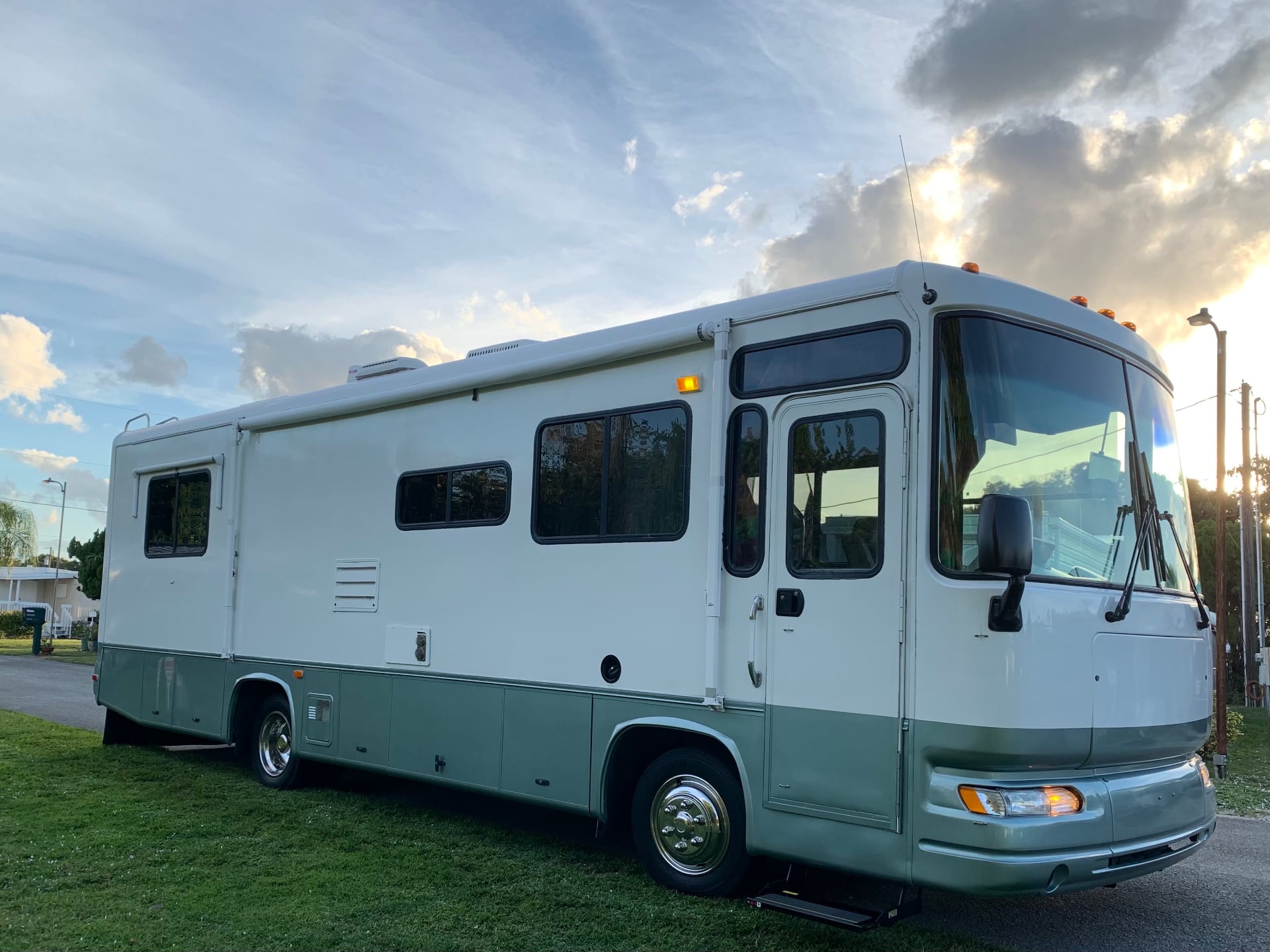 rv1