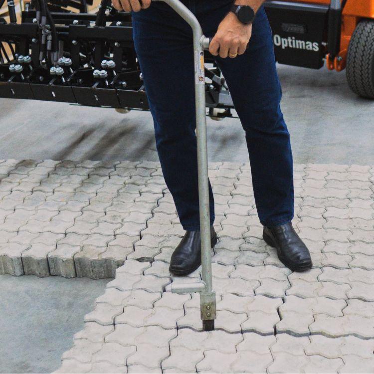 empurrador, alinhador de pisos intertravados