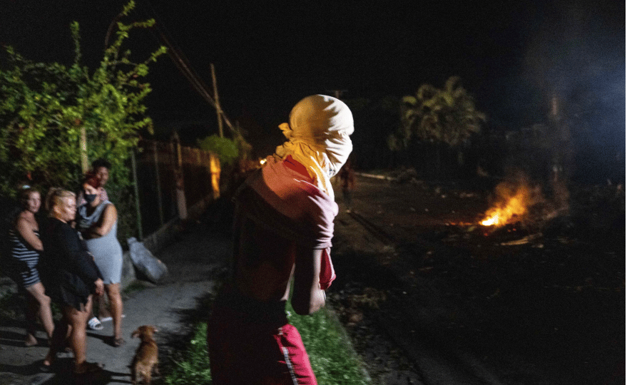 Cuba's national electric grid collapses again, sparking spontaneous protests