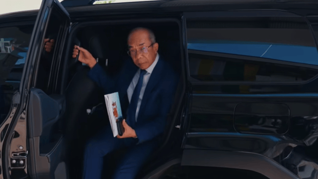 Jamaica's security minister steps out — and into a deportee controversy