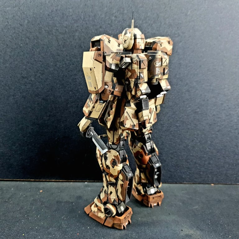 [Test] - Cần bán MG Spartan Resin sơn custom