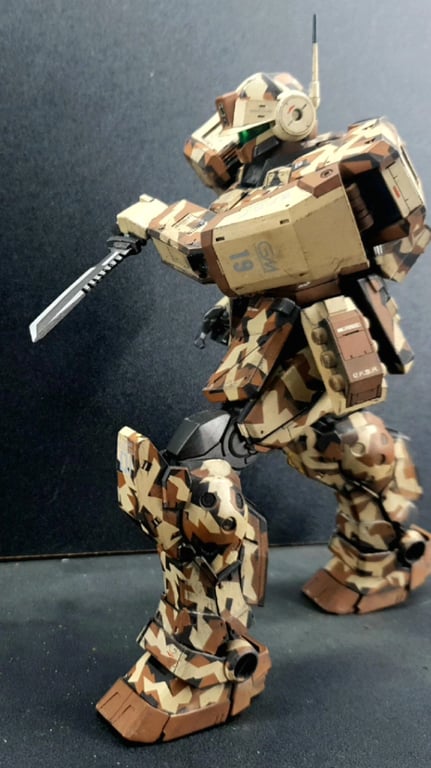 [Test] - Cần bán MG Spartan Resin sơn custom