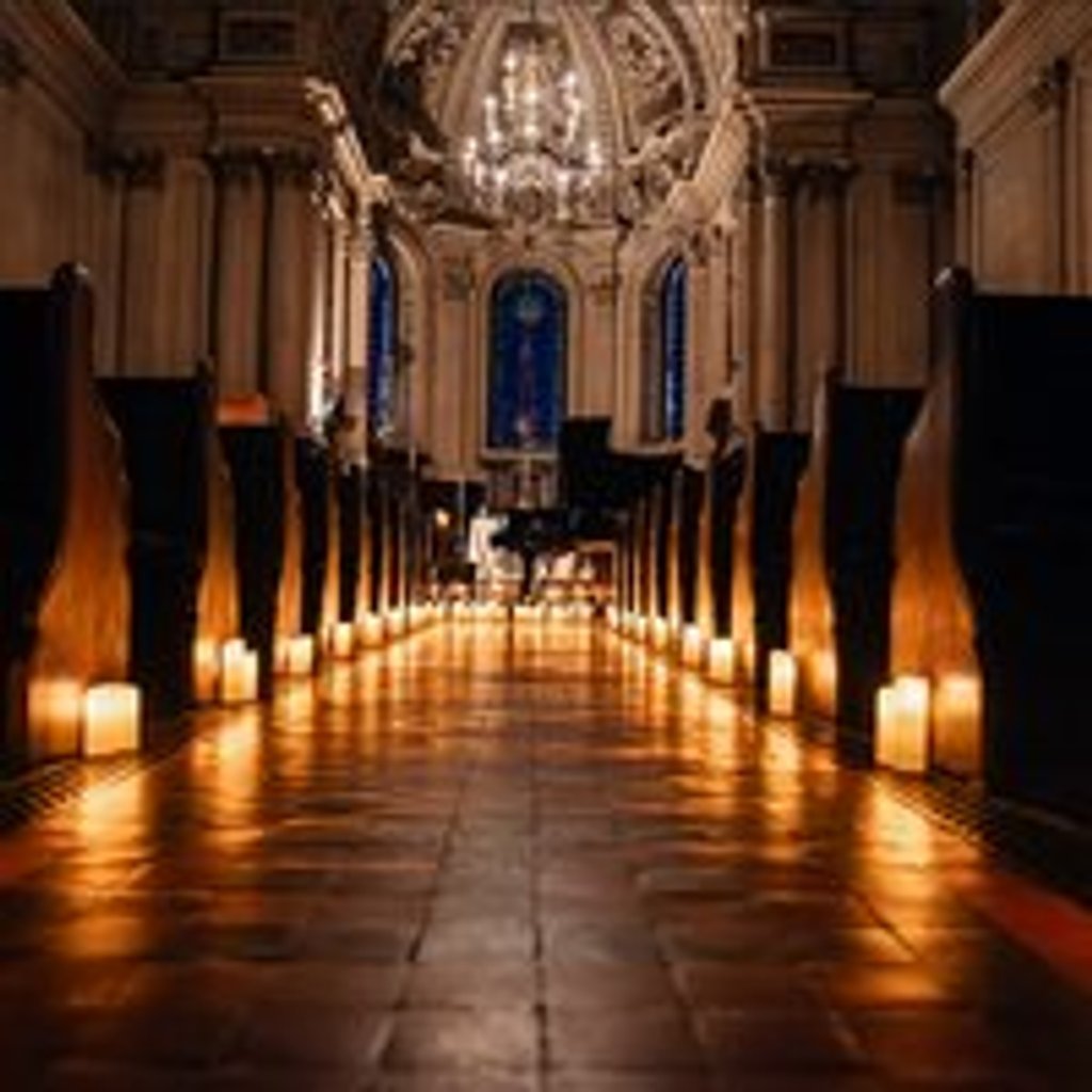 The Grand Tour: Hungarian Piano Music by Candlelight