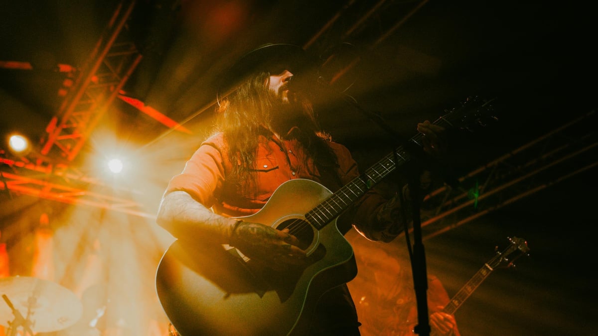 Shawn James: Flew Too close To The Sun Tour