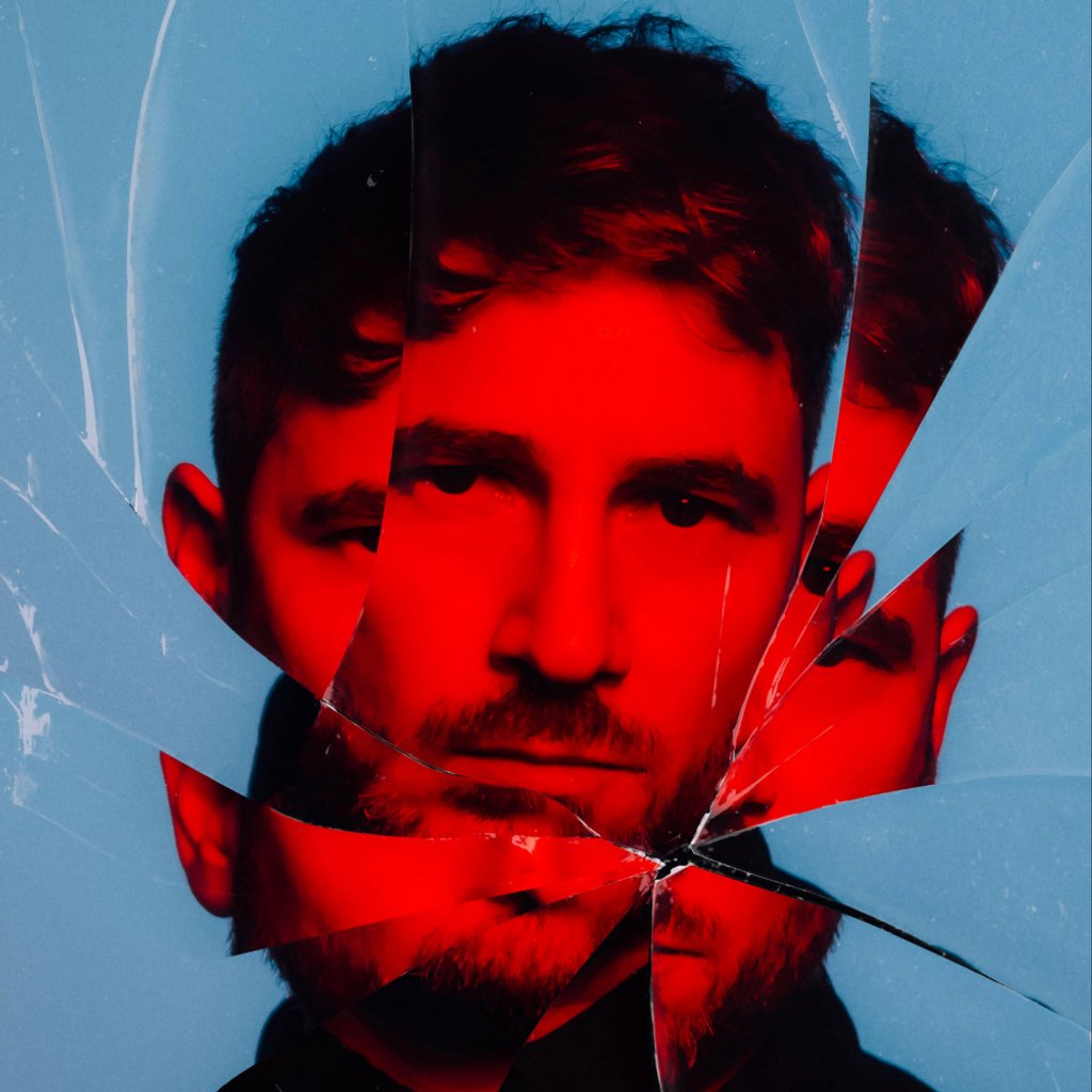 RARE Club // Enzo Siragusa