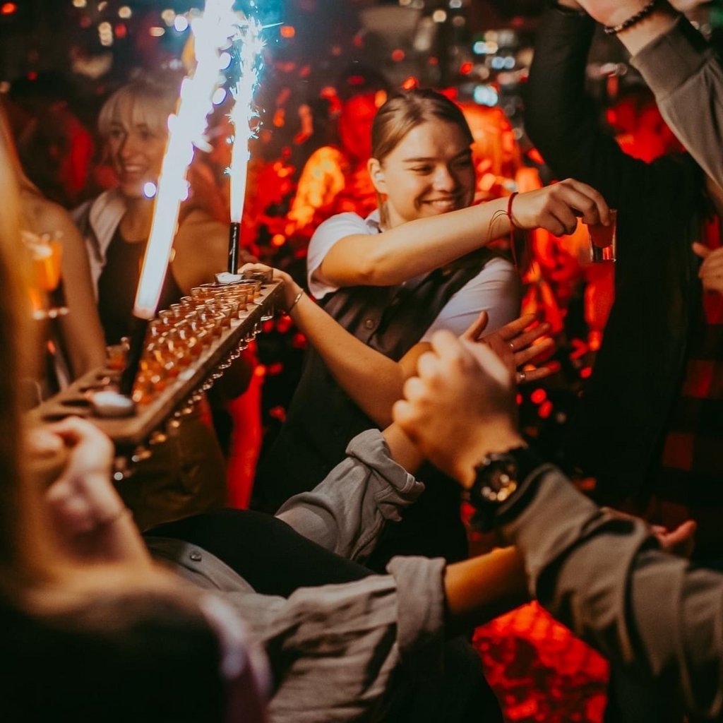 Casa De Cuba - FREE ENTRY