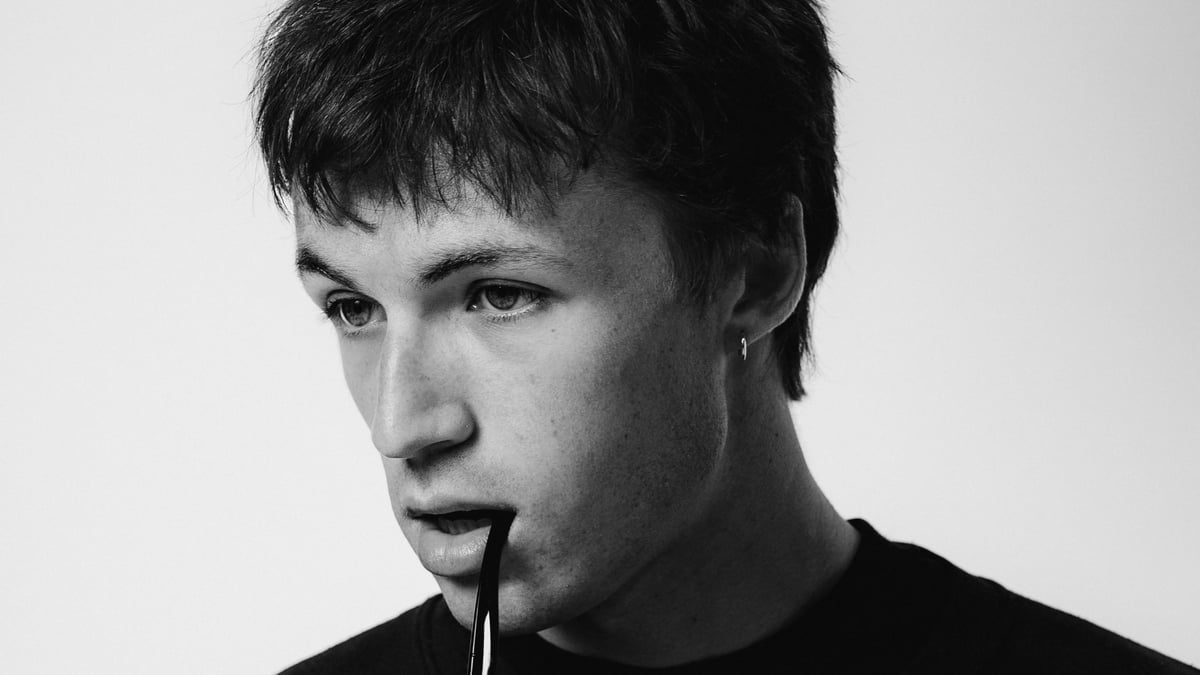 Peter McPoland - Change the scenery, never the sound. Pack your bags.