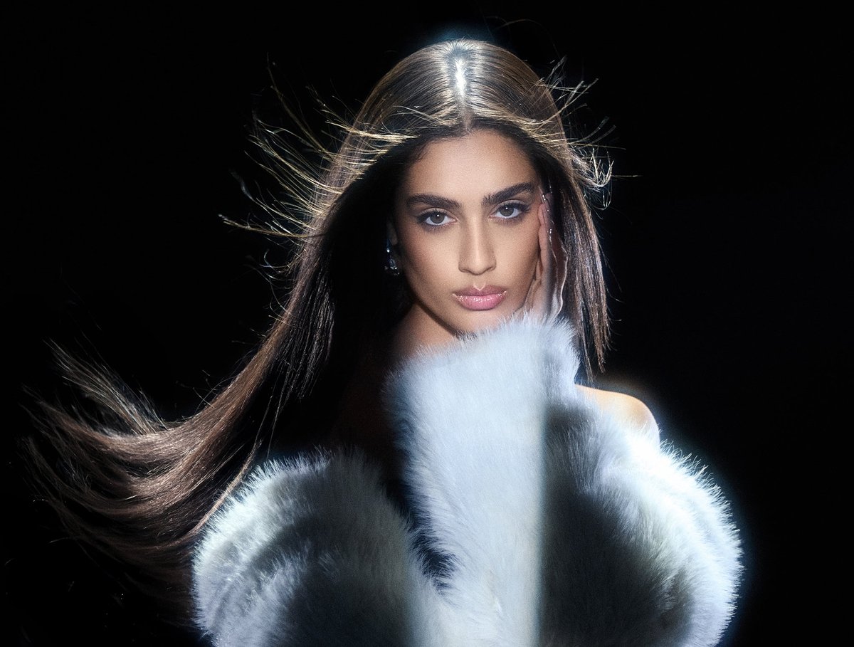 zeyne - AWDA EU Tour 2026