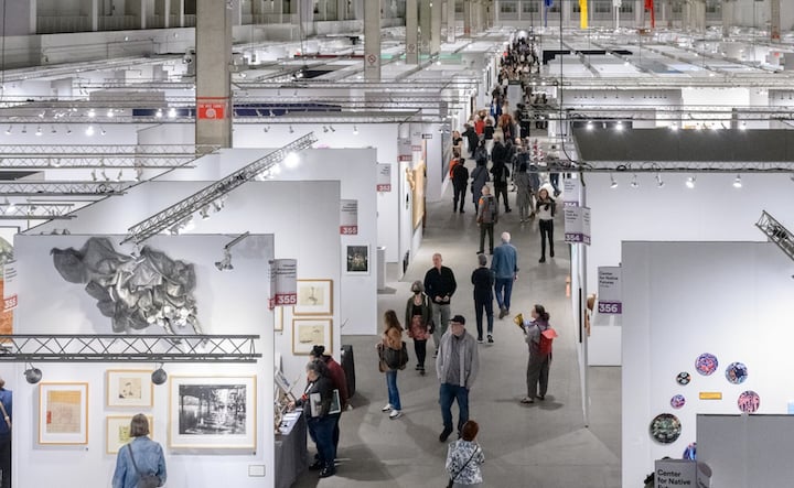 Make It an Art-Filled Weekend: EXPO CHICAGO 2025 Takes Over Navy Pier