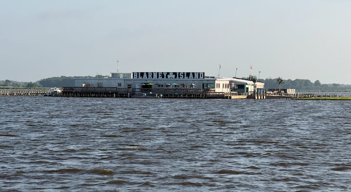 Blarney Island: The Legendary Party Island Bar Floating in the Heart of Northern Illinois
