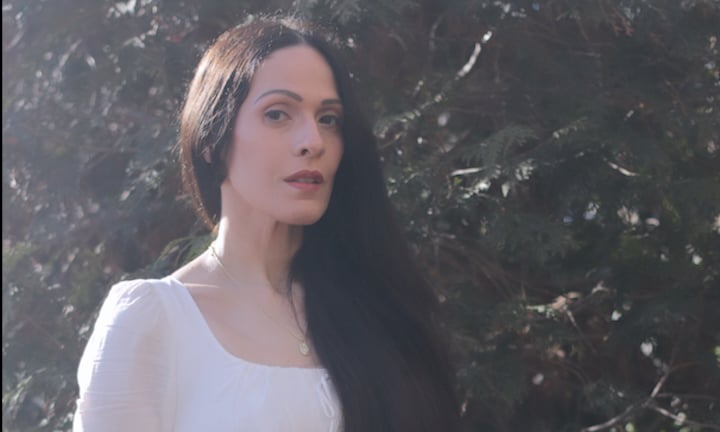 From Corporate Cubicles to Haunted Streets: How Cynthia Pelayo Became Chicago’s Queen of Horror Literature